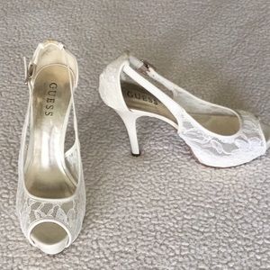 Guess ivory lace high heels open toe shoes size 7M